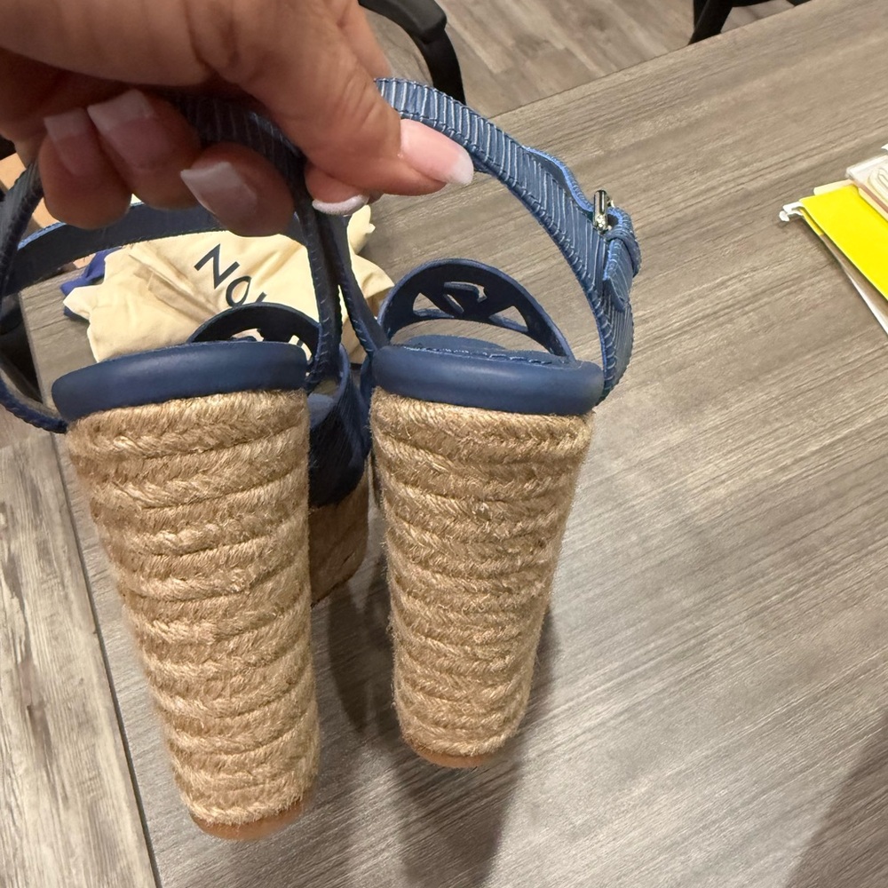 Louis Vuitton LV Isola Wedge Espadrille - Picture 2 of 4